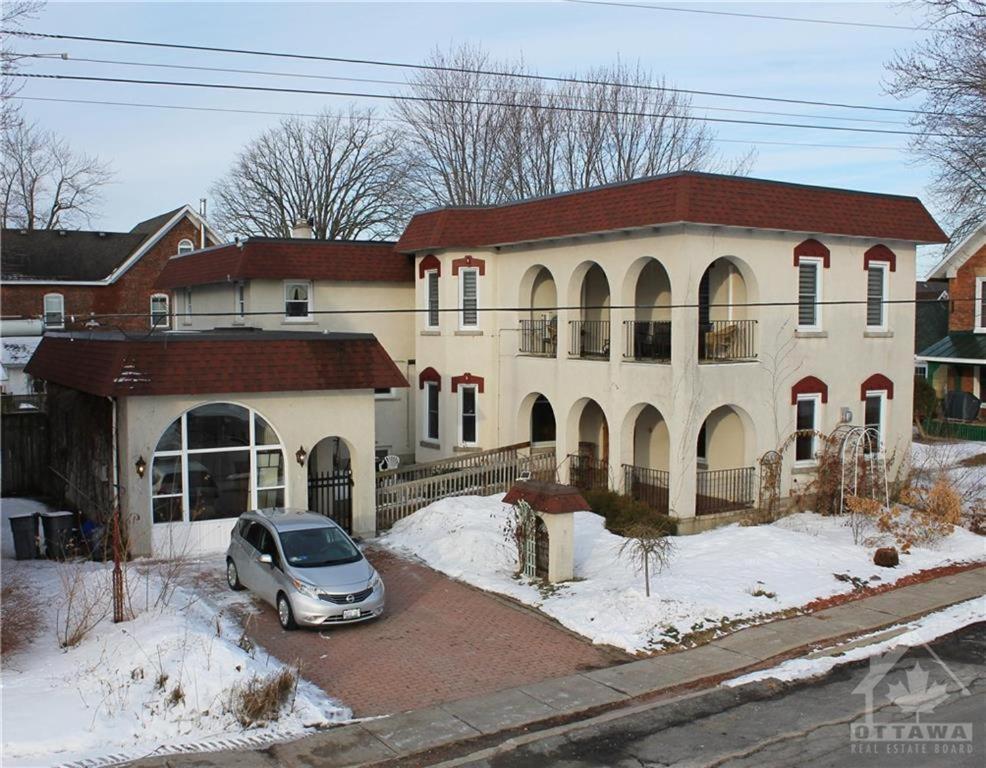 Inn By The Park Морисбърг Екстериор снимка